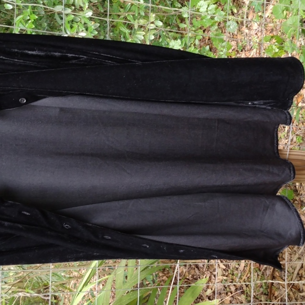 Slinky Velvet Button Down Top NWOT Sz.2X - Picture 6 of 6